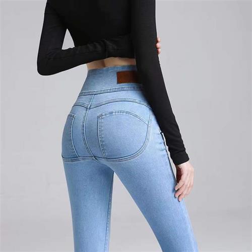 以数字技术赋能城市能级提升