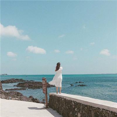 03版要闻 - 刘建超会见冰岛前总统、北极圈论坛主席格里姆松